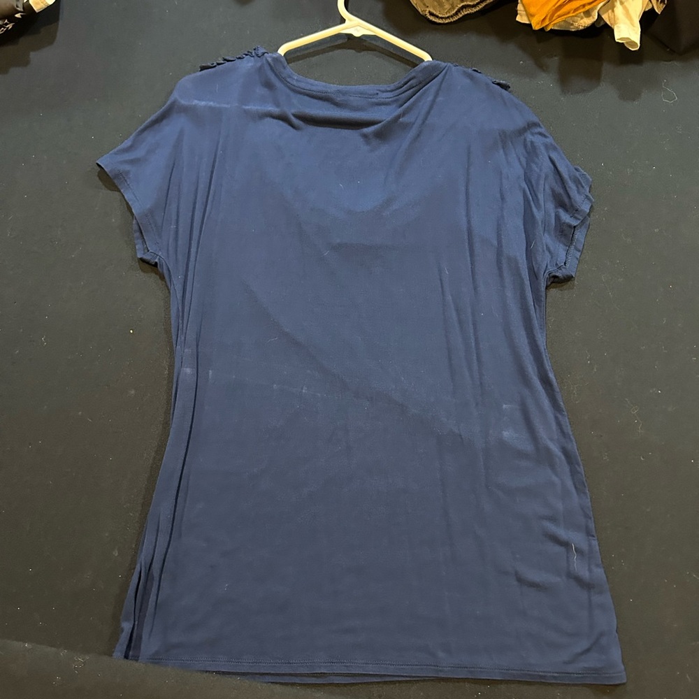 Nice Womens Tops - Picture 8 of 16